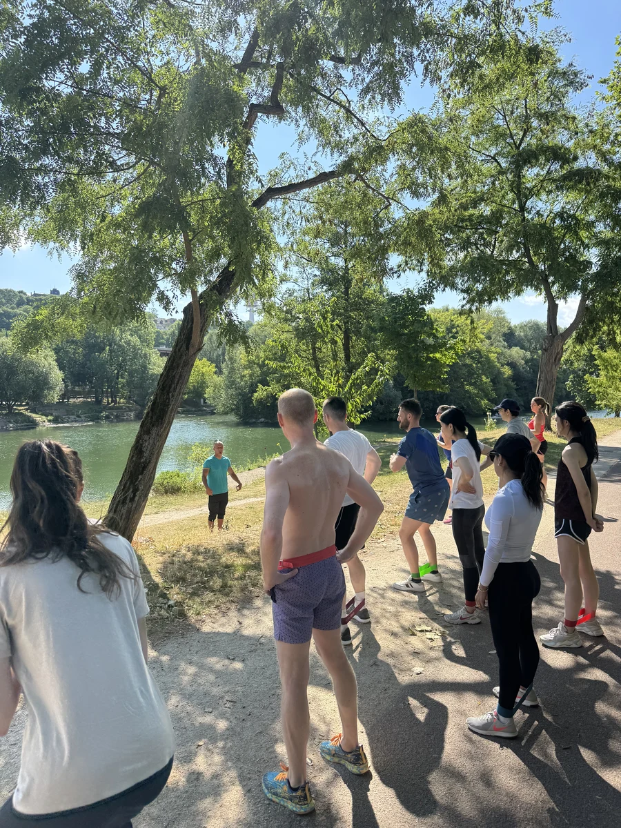 Séance de fitness en plein air Beach Paddle